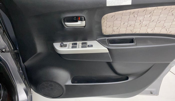 2016 Maruti Wagon R 1.0 VXI AMT, Petrol, Automatic, 49,579 km, Driver Side Door Panels Control