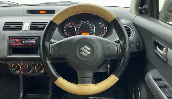 2011 Maruti Swift VXI, Petrol, Manual, 54,923 km, Steering Wheel Close Up