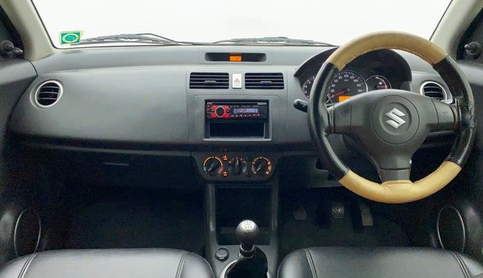 2011 Maruti Swift VXI, Petrol, Manual, 54,923 km, Dashboard