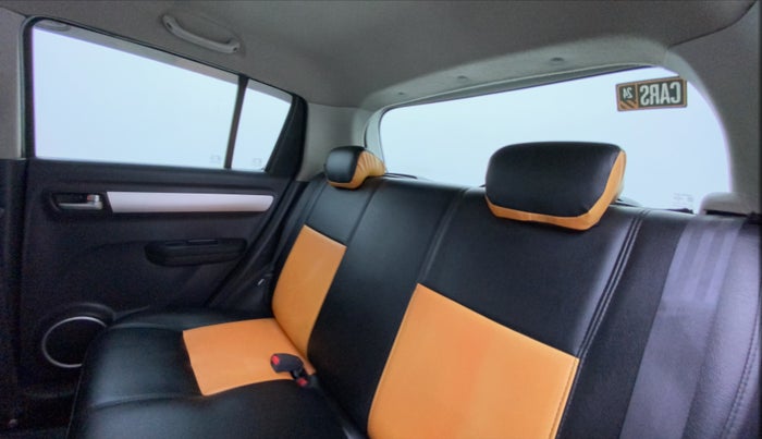 2011 Maruti Swift VXI, Petrol, Manual, 54,923 km, Right Side Rear Door Cabin