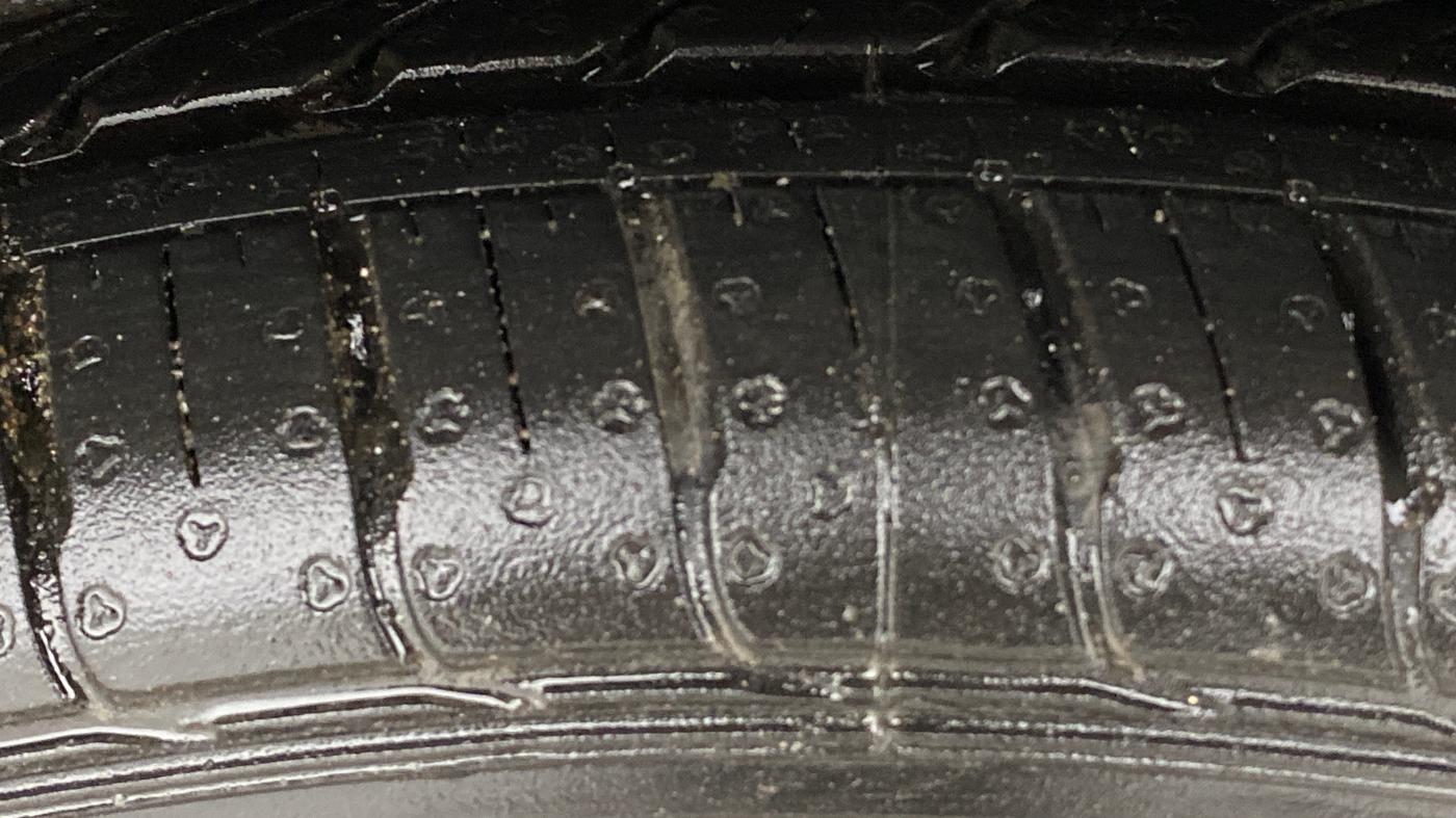2015 Nissan Micra XV CVT, Petrol, Automatic, 31,216 km, Left Rear Tyre Tread