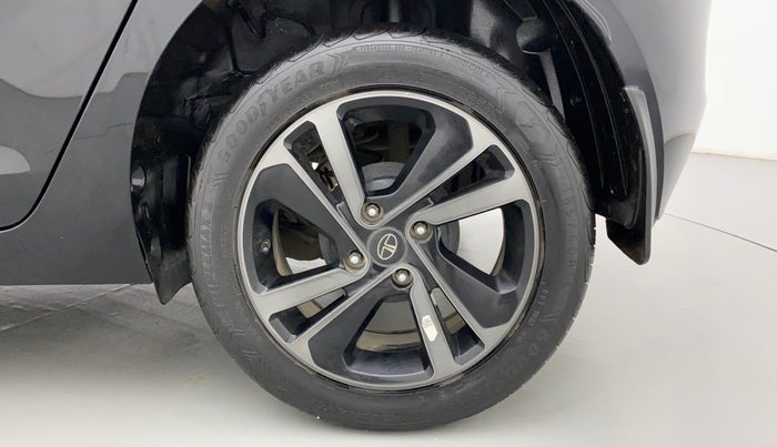 2022 Tata ALTROZ XZ PLUS PETROL DARK EDITION, Petrol, Manual, 14,242 km, Left Rear Wheel