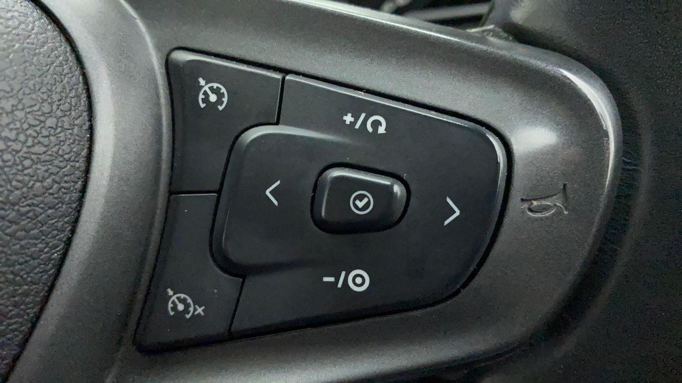 2022 Tata ALTROZ XZ PLUS PETROL DARK EDITION, Petrol, Manual, 14,242 km, Adaptive Cruise Control
