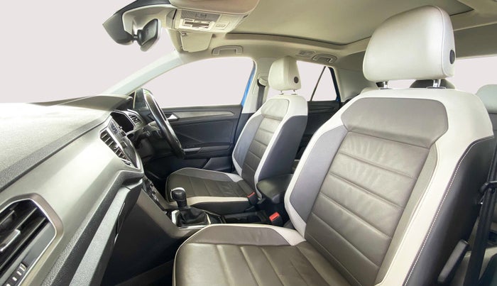 2019 Volkswagen T-ROC PETROL AUTOMATIC, Petrol, Automatic, 34,305 km, Right Side Front Door Cabin