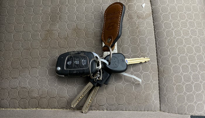 2016 Hyundai Elite i20 SPORTZ 1.2, Petrol, Manual, 90,234 km, Key Close Up