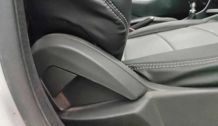 2019 Ford FREESTYLE TREND 1.5 DIESEL, Diesel, Manual, 82,355 km, Driver Side Adjustment Panel