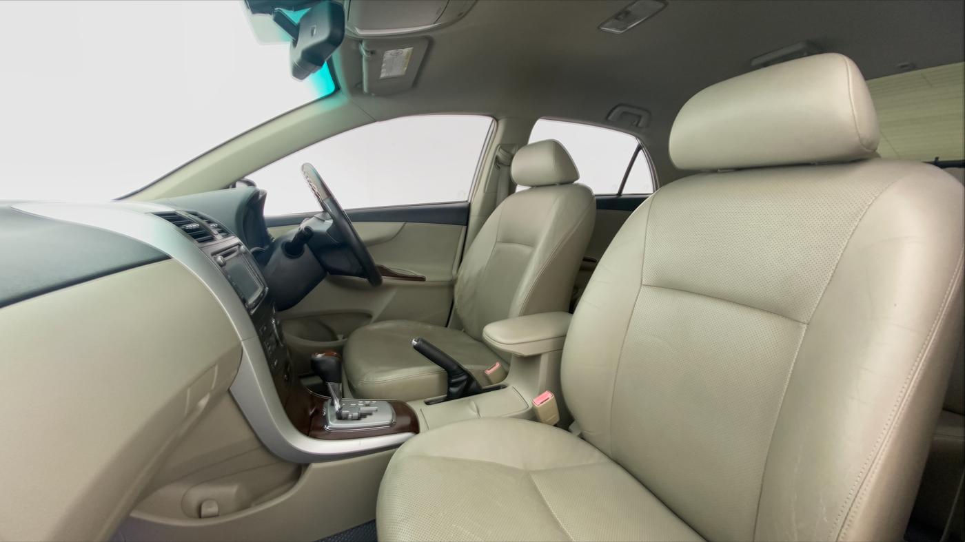 2011 Toyota Corolla Altis VL AT, Petrol, Automatic, 59,536 km, Right Side Front Door Cabin