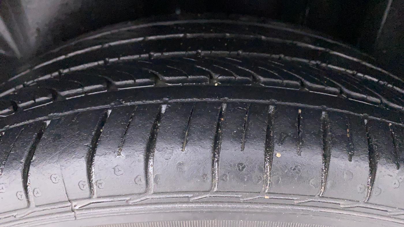 2019 Volkswagen Vento 1.2 TSI HIGHLINE PLUS AT, Petrol, Automatic, 18,336 km, Left Rear Tyre Tread
