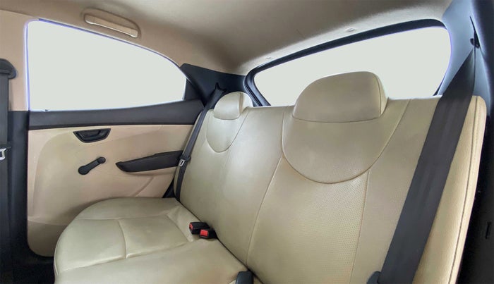 2017 Hyundai Eon ERA PLUS, Petrol, Manual, 52,597 km, Right Side Rear Door Cabin