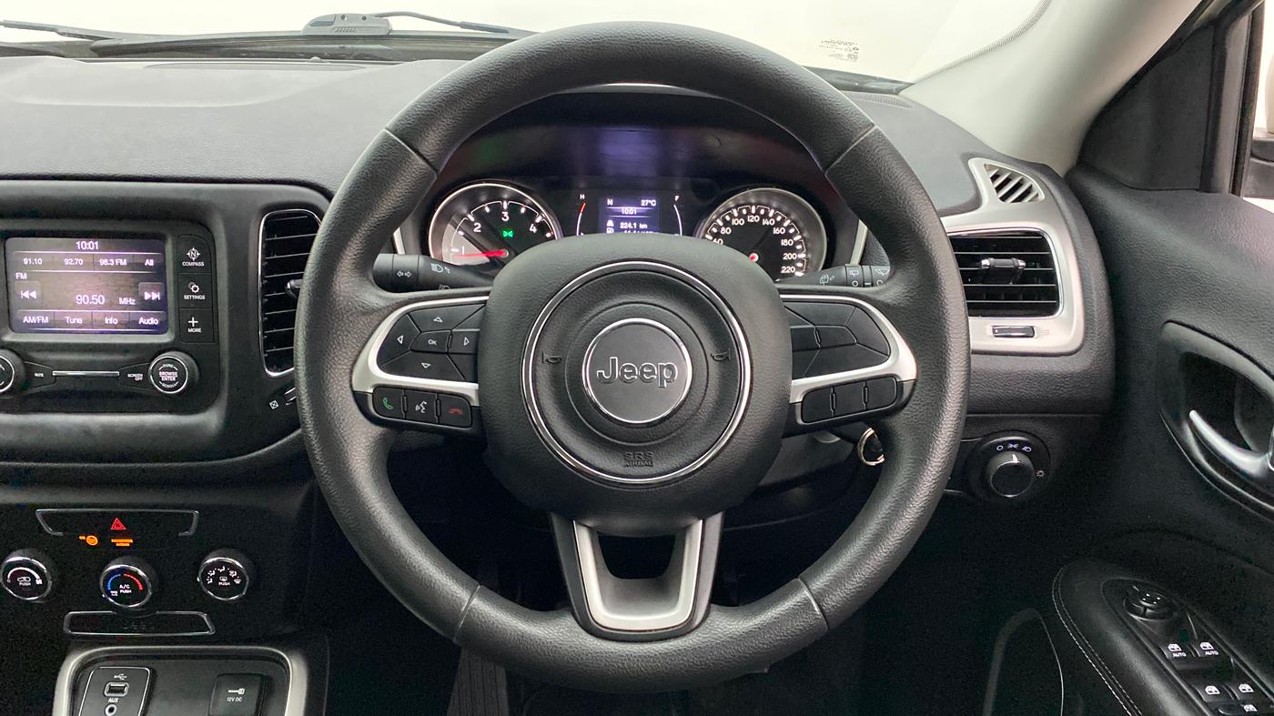 2017 Jeep Compass 2.0 SPORT, Diesel, Manual, 33,871 km, Third Seat Row ( optional )
