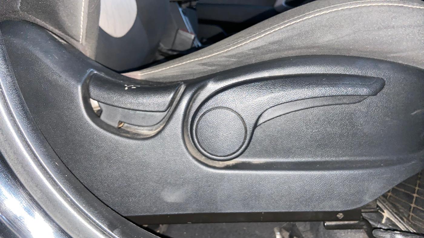 2019 Hyundai Creta SX AT 1.6 PETROL, Petrol, Automatic, 76,152 km, Driver Side Adjustment Panel