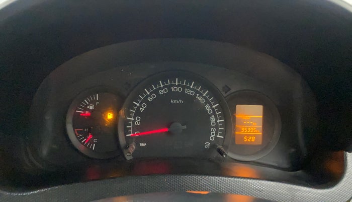 2017 Maruti Swift LXI (O), Petrol, Manual, 95,371 km, Odometer Image