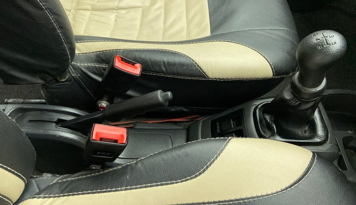 2018 Maruti Alto 800 LXI, Petrol, Manual, 16,179 km, Gear Lever