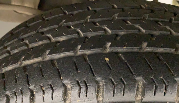 2017 Maruti Alto K10 VXI AMT, Petrol, Automatic, 27,055 km, Left Rear Tyre Tread