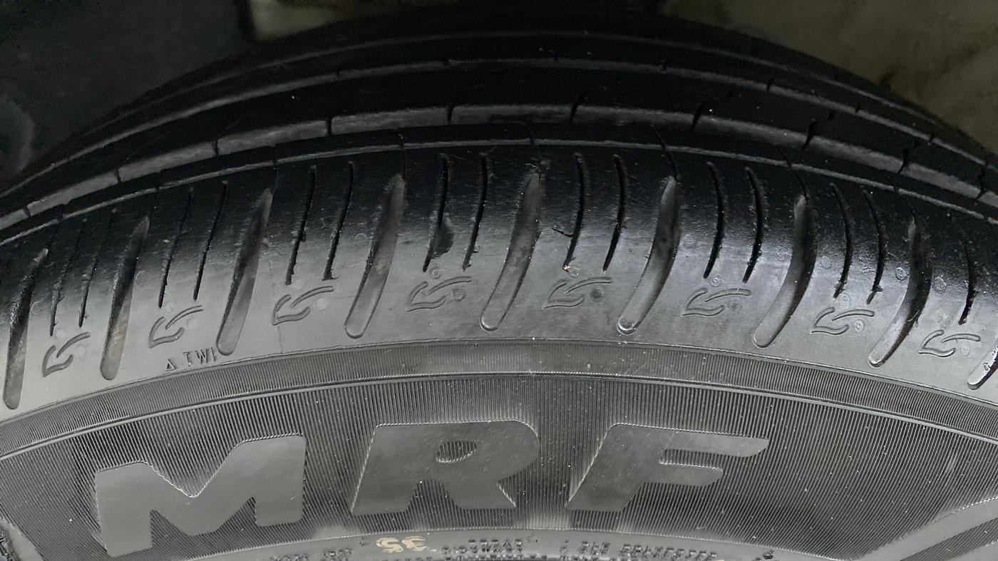2019 Hyundai VENUE 1.0 TURBO GDI SX+ AT, Petrol, Automatic, 71,423 km, Left Front Tyre Tread
