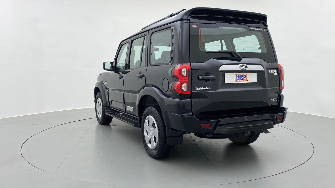 2019 Mahindra Scorpio S7 140 BHP 2WD, Diesel, Manual, 35,956 km, Left Back Diagonal