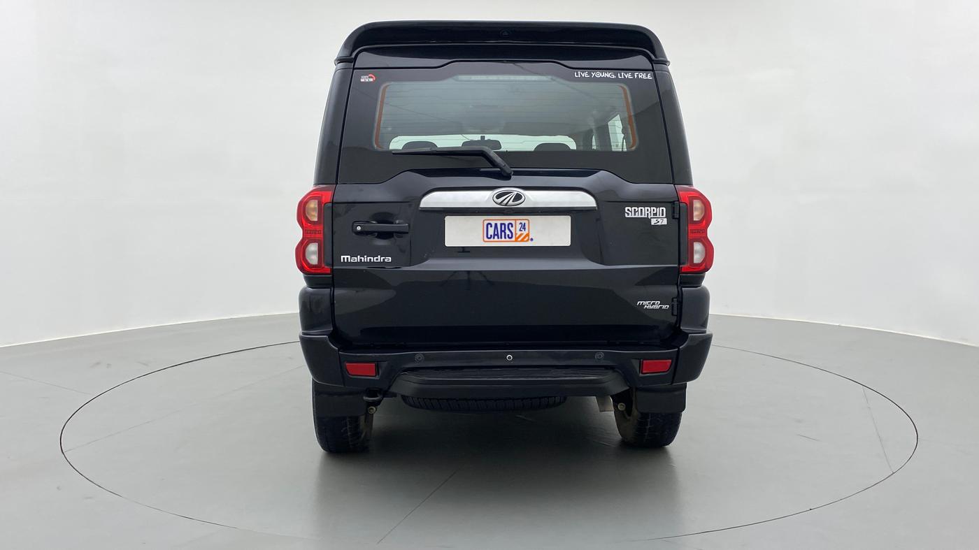 2019 Mahindra Scorpio S7 140 BHP 2WD, Diesel, Manual, 35,956 km, Back/Rear