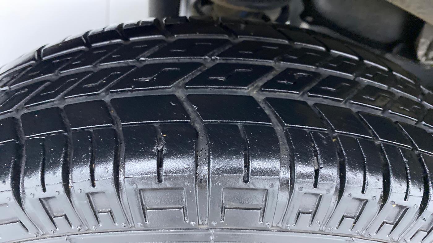 2021 Maruti Eeco 5 STR CNG WITH AC PLUSHTR, CNG, Manual, 8,503 km, Right Rear Tyre Tread