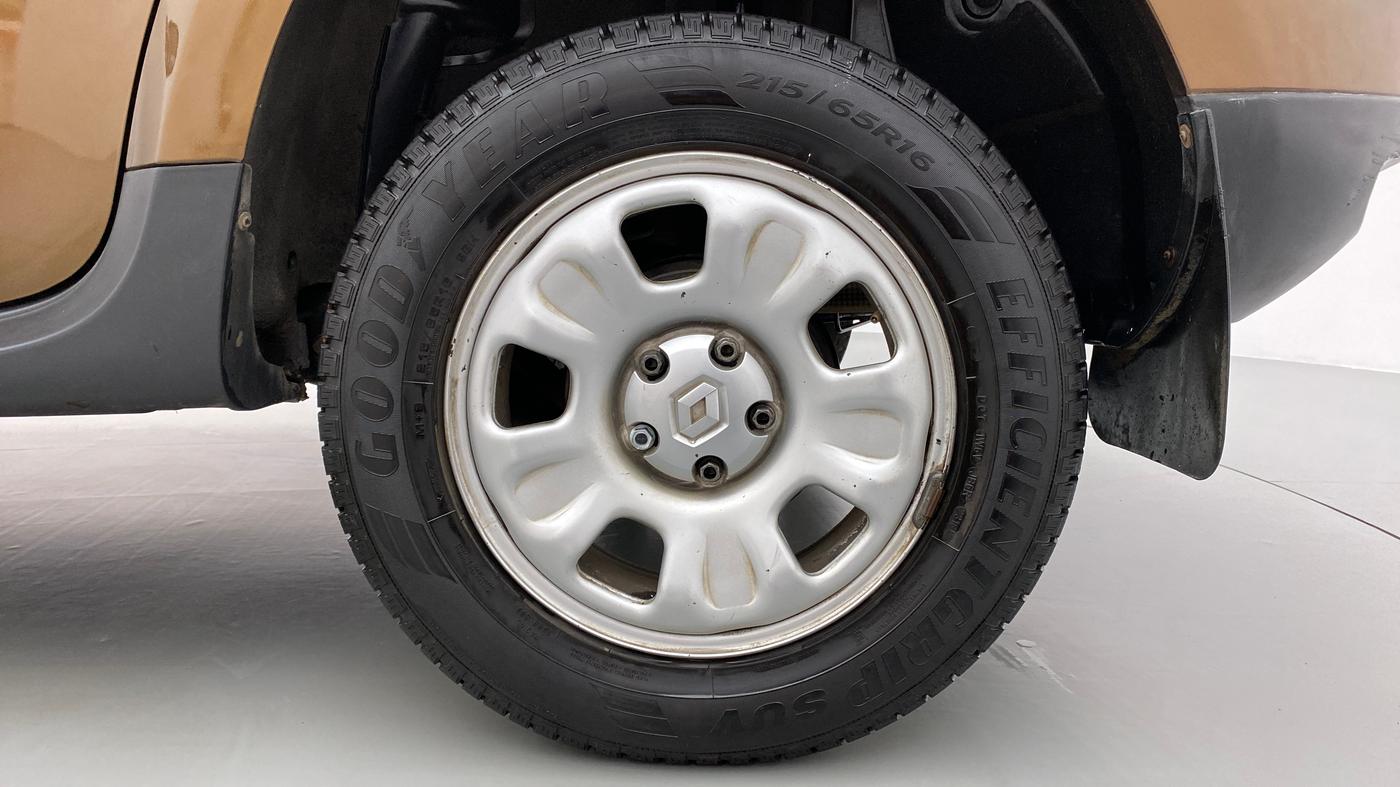 2014 Renault Duster 85 PS RXL, Diesel, Manual, 79,048 km, Left Rear Wheel