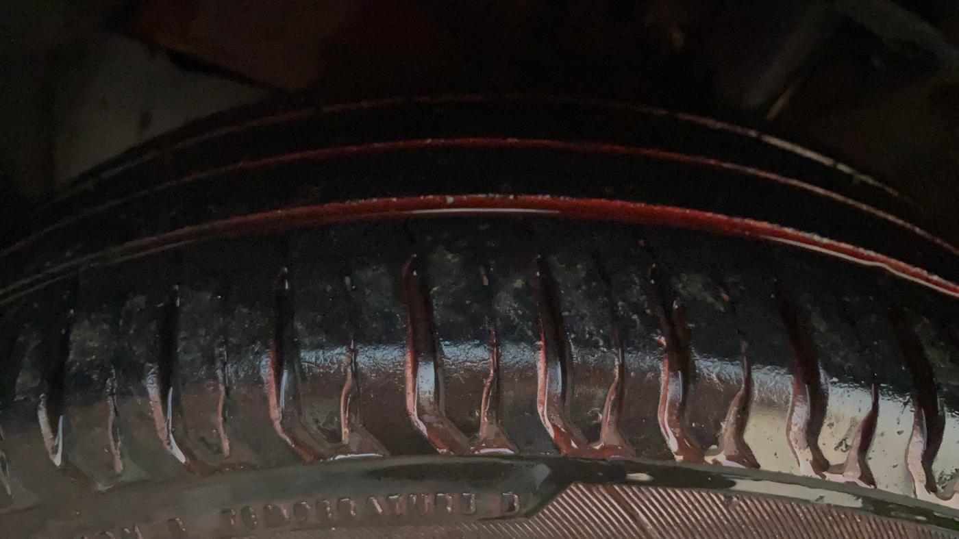 2024 Maruti Swift ZXI PLUS, Petrol, Manual, 22,152 km, Left Front Tyre Tread