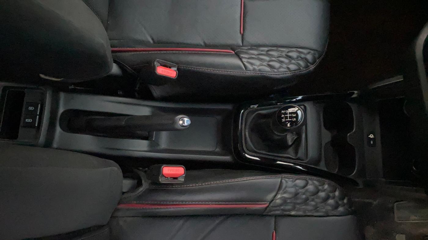 2024 Maruti Swift ZXI PLUS, Petrol, Manual, 22,152 km, Gear Lever