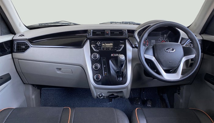 2016 Mahindra Kuv100 K6 6 STR, Petrol, Manual, 15,403 km, Dashboard