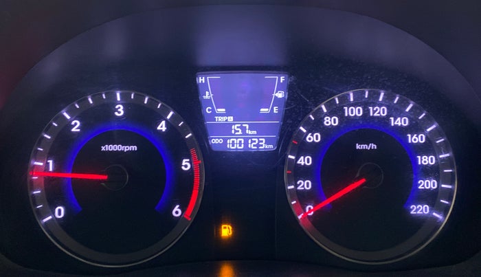 2012 Hyundai Verna FLUIDIC 1.6 EX CRDI, Diesel, Manual, 1,00,244 km, Odometer Image