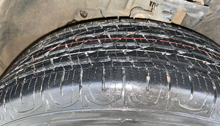 2018 Jeep Compass LIMITED 1.4 PETROL AT, Petrol, Automatic, 67,111 km, Right Front Tyre Tread