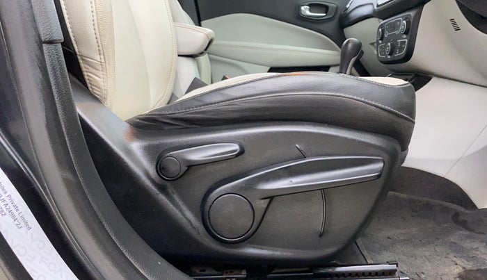 2018 Jeep Compass LIMITED 1.4 PETROL AT, Petrol, Automatic, 67,111 km, Driver Side Adjustment Panel