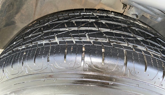 2018 Jeep Compass LIMITED 1.4 PETROL AT, Petrol, Automatic, 67,111 km, Left Front Tyre Tread