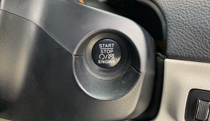 2018 Jeep Compass LIMITED 1.4 PETROL AT, Petrol, Automatic, 67,111 km, Keyless Start/ Stop Button