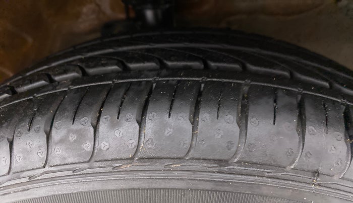 2017 Maruti Celerio X ZXI (O) AMT, Petrol, Automatic, 38,697 km, Right Front Tyre Tread
