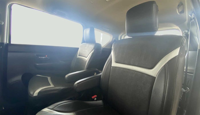 2021 Maruti XL6 ZETA SHVS, Petrol, Manual, 36,951 km, Right Side Rear Door Cabin