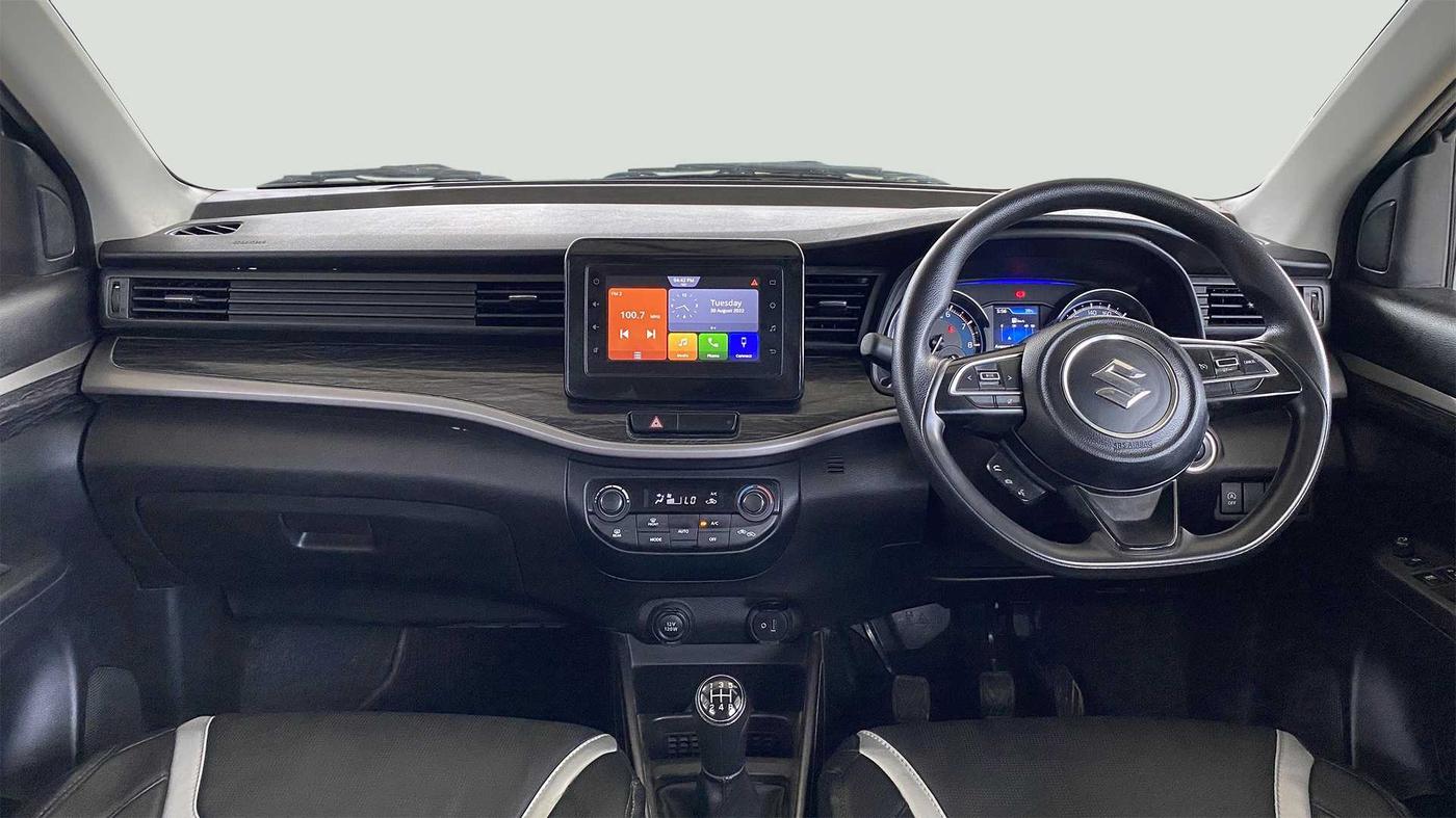 2021 Maruti XL6 ZETA SHVS, Petrol, Manual, 36,951 km, Dashboard