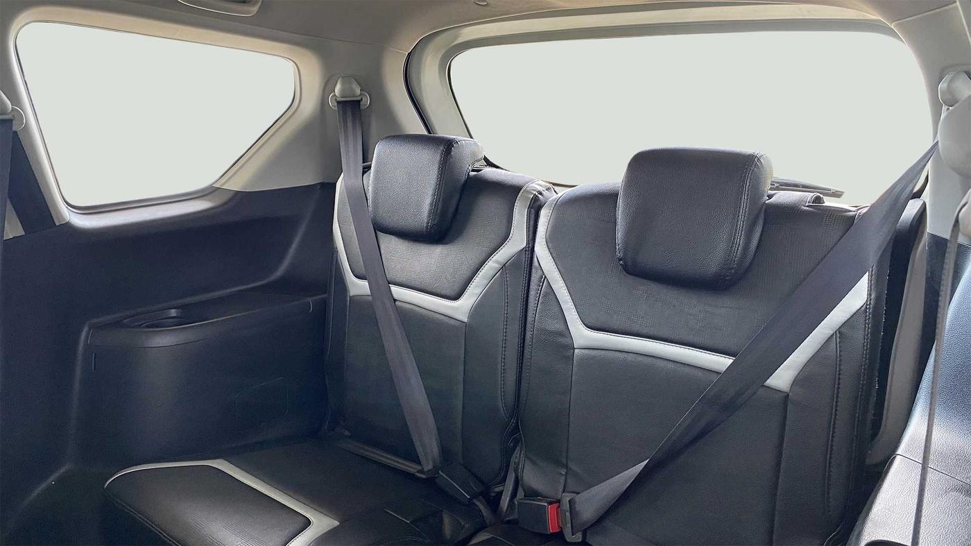 2021 Maruti XL6 ZETA SHVS, Petrol, Manual, 36,951 km, Third Seat Row ( optional )