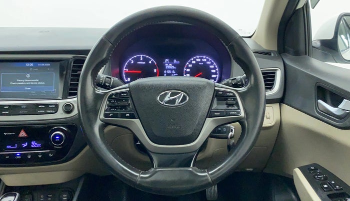 2017 Hyundai Verna 1.6 CRDI SX + AT, Diesel, Automatic, 53,838 km, Steering Wheel Close Up