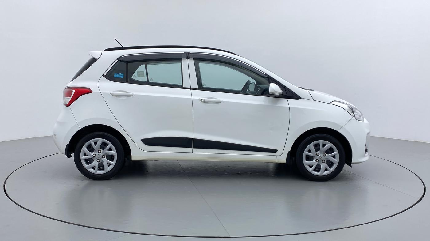 2019 Hyundai Grand i10 SPORTZ 1.2 KAPPA VTVT, Petrol, Manual, 32,723 km, Right Side View