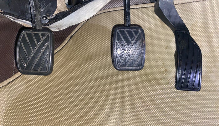 2015 Maruti Ciaz ZXI, Petrol, Manual, 51,463 km, Pedals