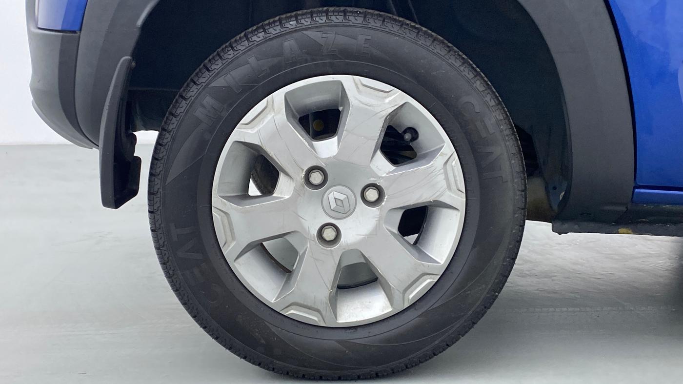2019 Renault Kwid CLIMBER 1.0, Petrol, Manual, 3,065 km, Right Rear Wheel