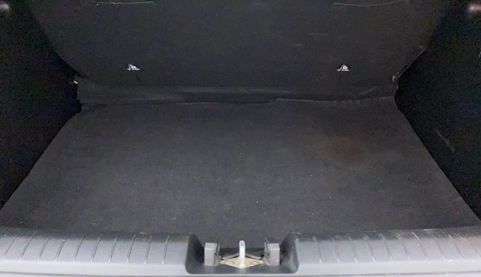 2019 Hyundai VENUE SX PLUS 1.0 TURBO DCT, Petrol, Automatic, 60,468 km, Boot Inside