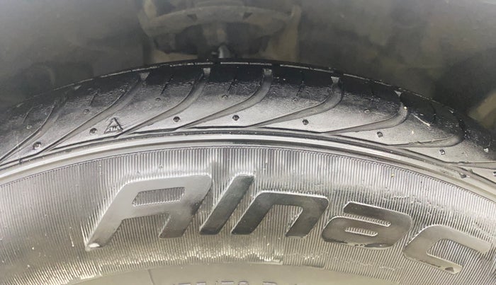 2018 Ford New Figo TITANIUM1.5 DIESEL, Diesel, Manual, 96,343 km, Right Front Tyre Tread