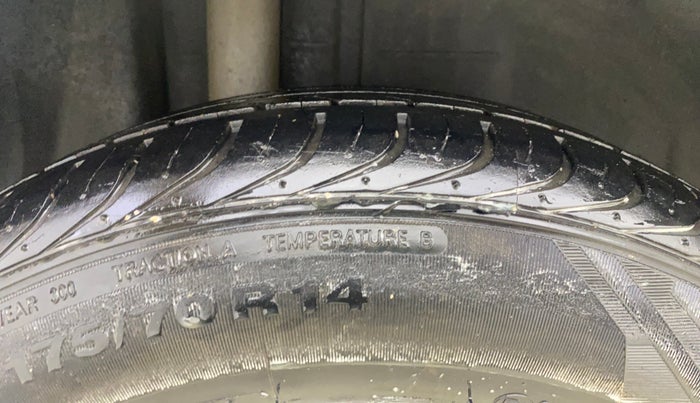 2018 Ford New Figo TITANIUM1.5 DIESEL, Diesel, Manual, 96,343 km, Right Rear Tyre Tread