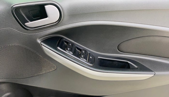 2018 Ford New Figo TITANIUM1.5 DIESEL, Diesel, Manual, 96,343 km, Driver Side Door Panels Control