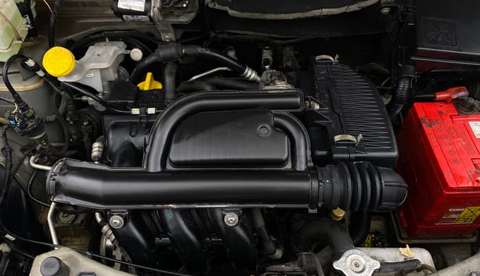 2020 Renault Kwid RXT 1.0 AMT (O), Petrol, Automatic, 9,406 km, Engine View
