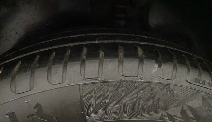 2019 Hyundai Creta SX SPORTS EDITION 1.6 DIESEL, Diesel, Manual, 1,18,327 km, Left Rear Tyre Tread