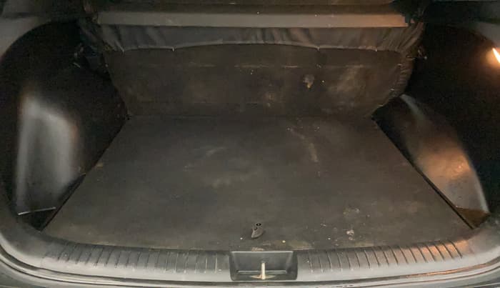 2019 Hyundai Creta SX SPORTS EDITION 1.6 DIESEL, Diesel, Manual, 1,18,327 km, Boot Inside