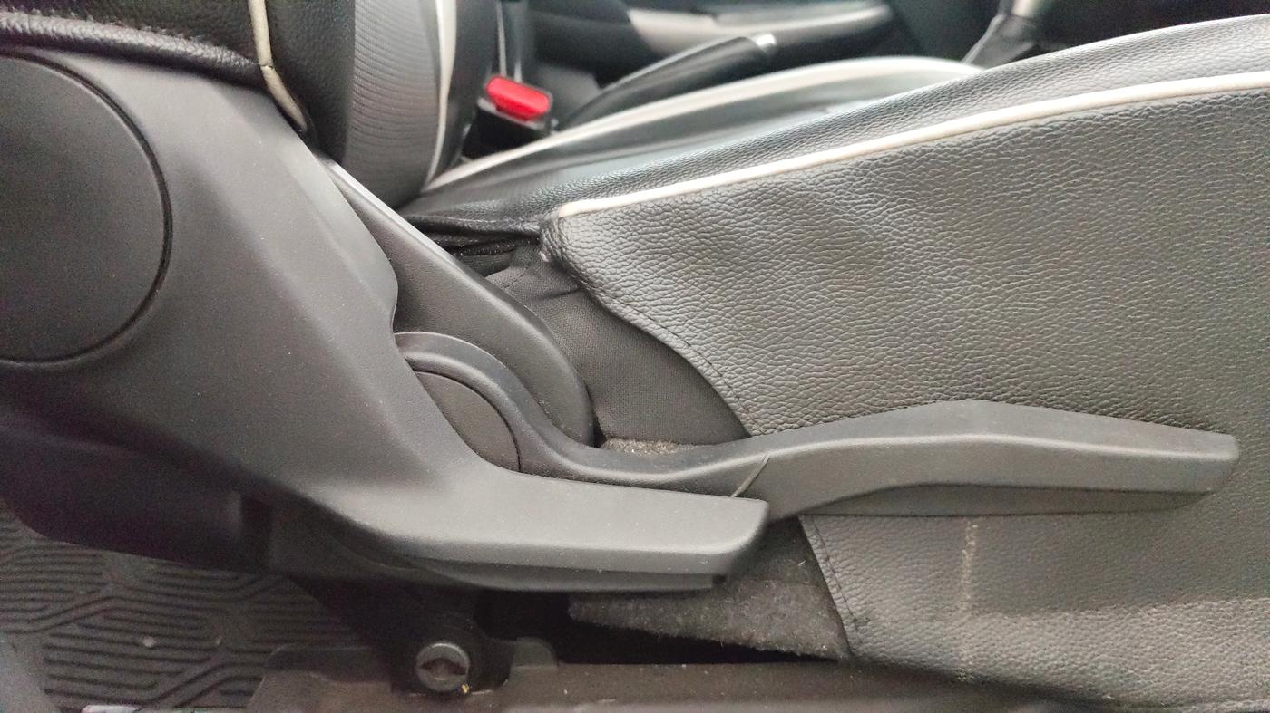 2020 Maruti Baleno ZETA CVT PETROL 1.2, Petrol, Automatic, 49,542 km, Driver Side Adjustment Panel