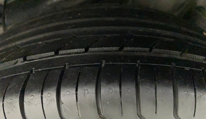2012 Honda Brio E MT, Petrol, Manual, 83,642 km, Left Rear Tyre Tread