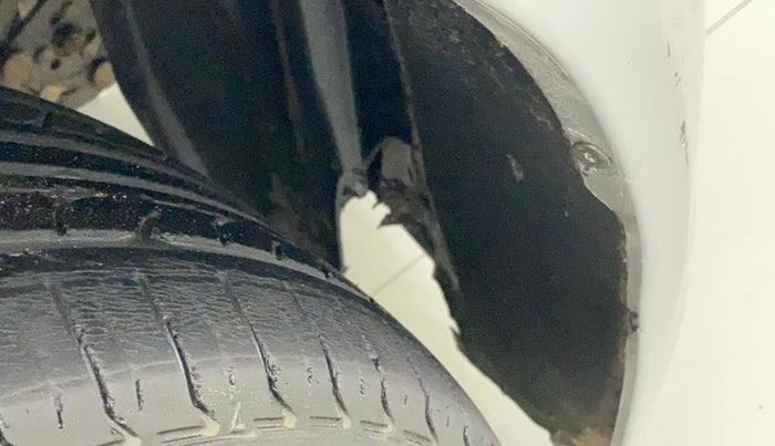 2012 Honda Brio E MT, Petrol, Manual, 83,642 km, Right fender - Lining loose