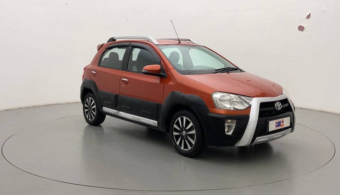 2015 Toyota Etios CROSS 1.5 V, Petrol, Manual, 61,364 km, Right Front Diagonal